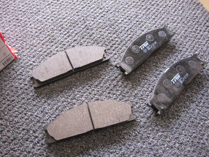 Nissan Pathfinder/Pick-up, Terano, Vanette, Subaru SVX Brake Pads